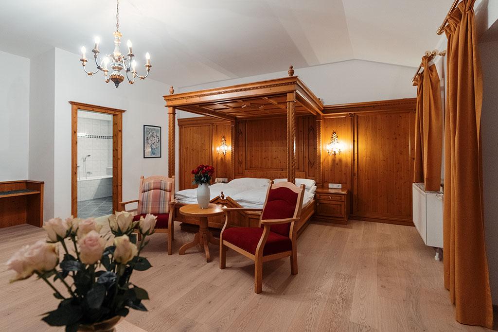 Hotel-Gasthof-Mostwasl-Hochzeitszimmer